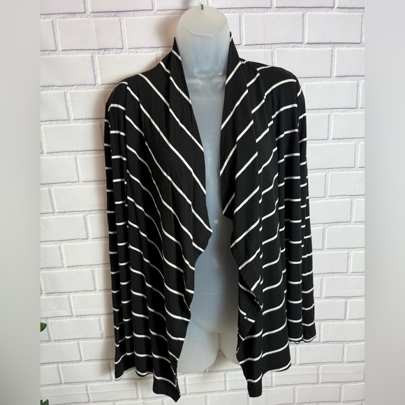 Chic Black and White Striped midi sleeveless Dress with cardigan /size M & L - Picture 6 of 15